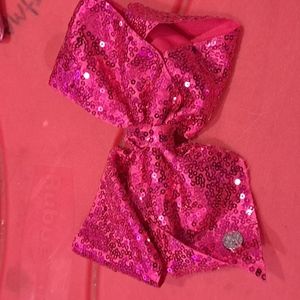 Jojo Siwa clip bow